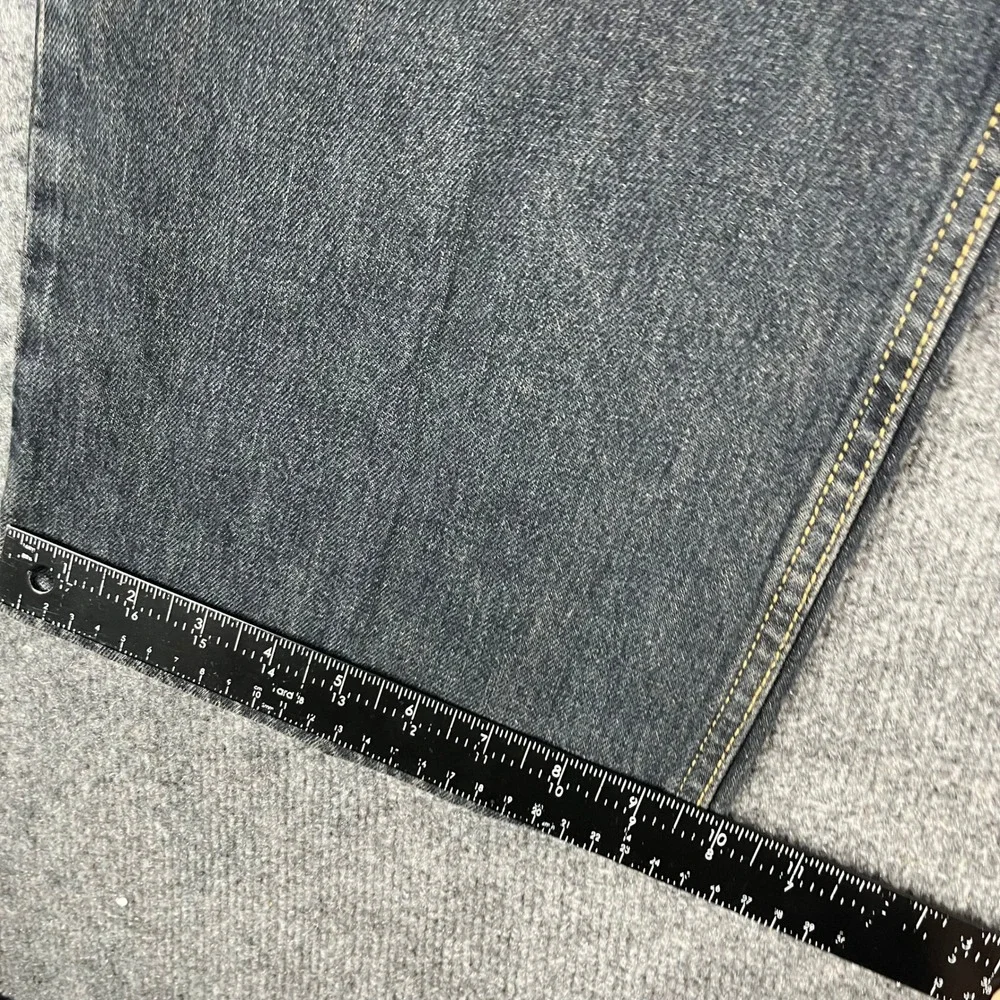 IZOD Jeans Mens Size 38x30 Black Straight Leg Faded Casual Cotton Denim Classic‎